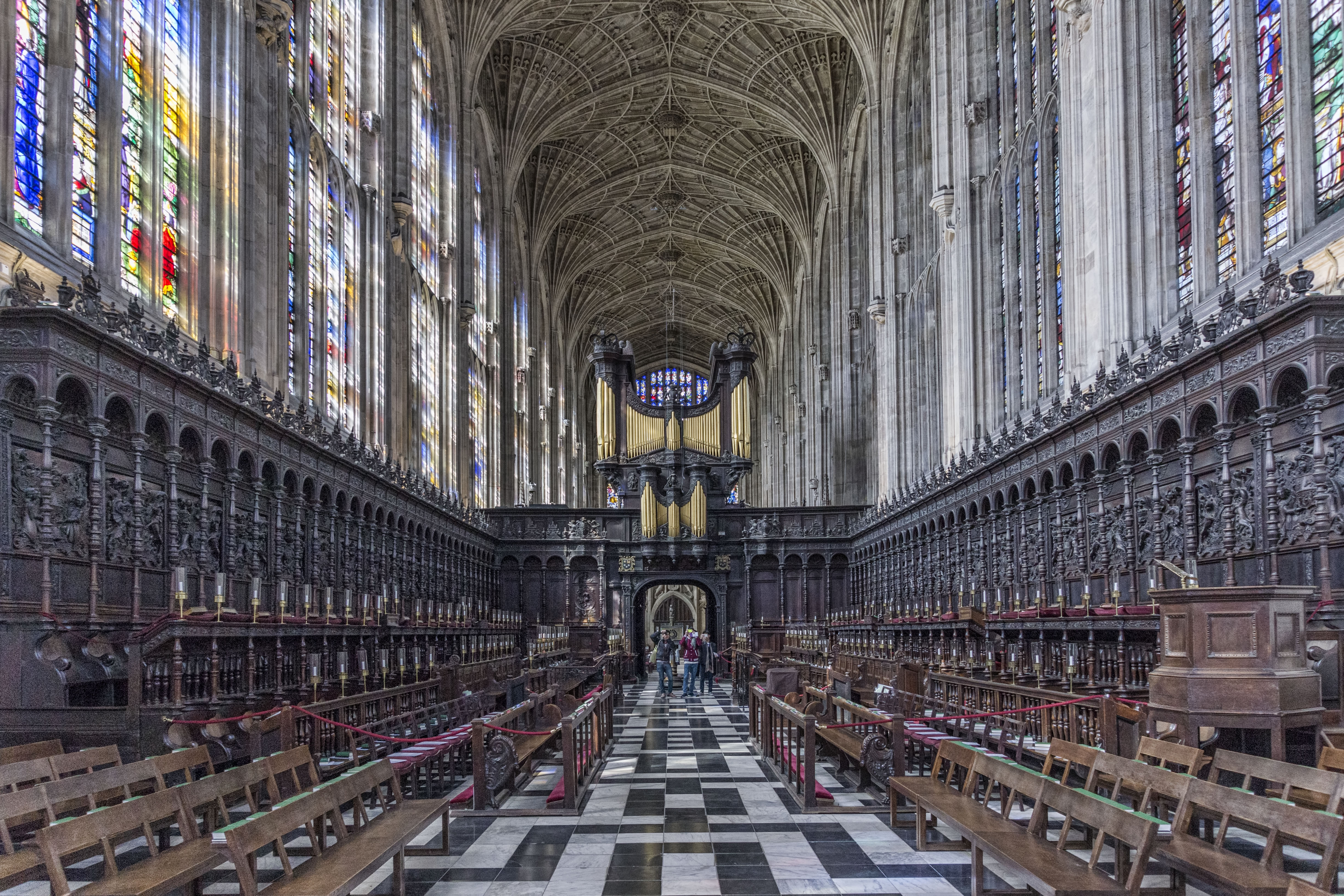 Interior of King’s College Chapel showing the choir stalls, organ screen and fan-vaulted ceiling